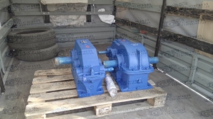 Два редуктора уехали сегодня в разные города